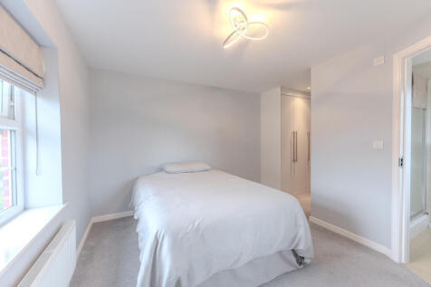 50 Woodlands Park (17 of 38)