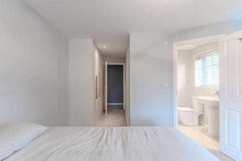 50 Woodlands Park (19 of 38)