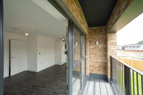 Stonehaven Park-Flat 24-07
