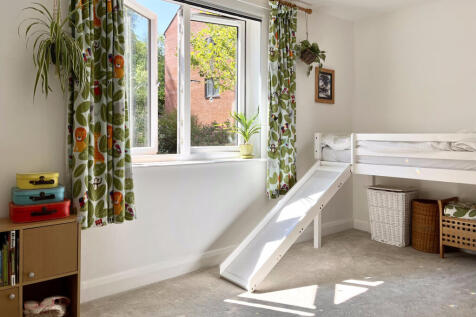 Bedroom 2.jpeg