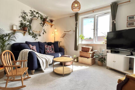 living room (1).jpeg