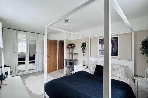 9._Bedroom_2_