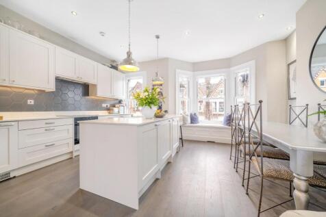 Kitchen.jpg