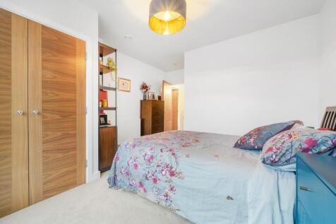 Bedroom (2).jpg