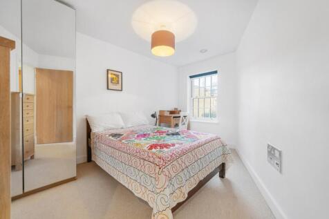 Bedroom2.jpg