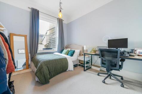 Bedroom 2.jpg