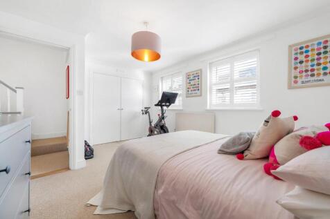 Bedroom 2.jpg
