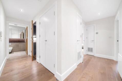 Hall.jpg