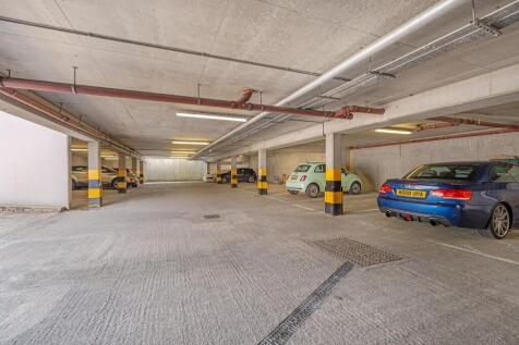 Parking.jpg