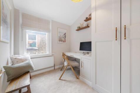 Bedroom 3.JPG
