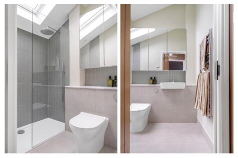 Bathroom (2).jpg