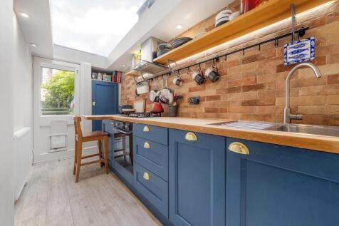 Kitchen (1)