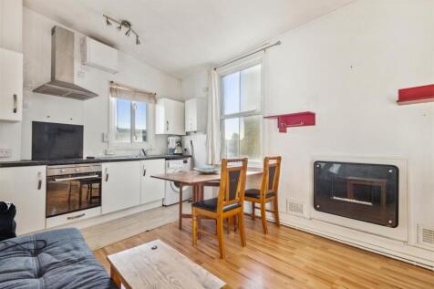 Flat 4-27 Balham Hill, Balham, SW12-4.jpg