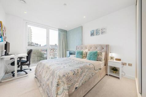 Bedroom 2.JPG