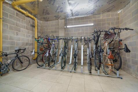 Bike store.jpg