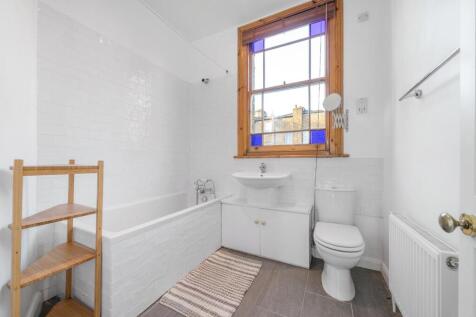 Bathroom.jpg