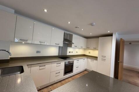 Kitchen 3.jpg