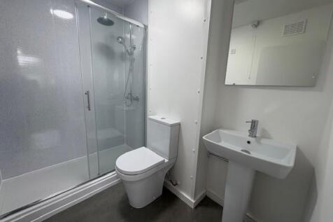 Shower room.jpg
