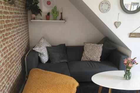 Lounge alcove.jpg