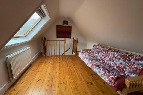 Bed3b new.jpg