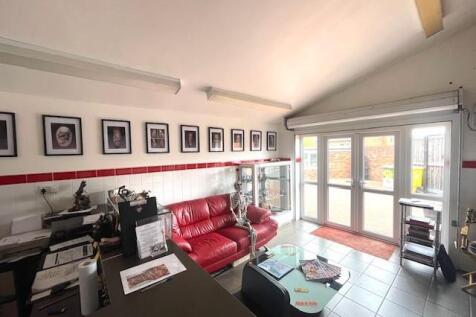 RECEPTION/OFFICE