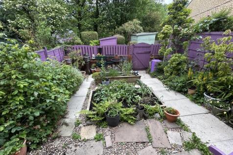 South Facing Gard...