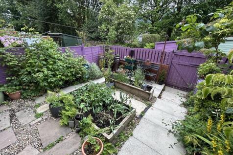South Facing Gard...