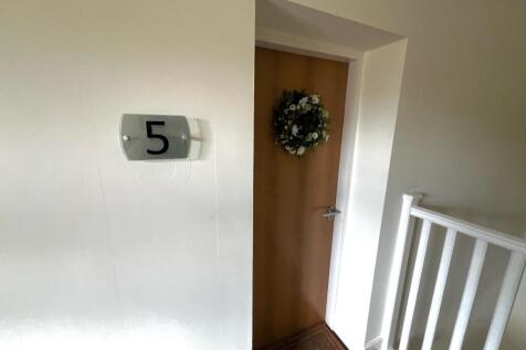 Apartment Entranc...