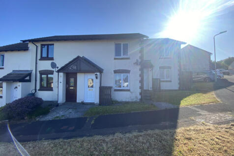 Two Bedroom End of Terrace House to Rent