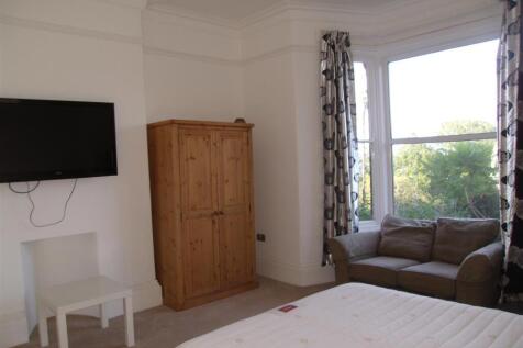 Bed/Sitting Room