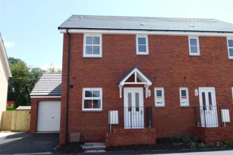 3 bedroom Semi Detached for rent