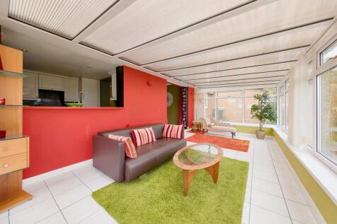 Flexible Family Space