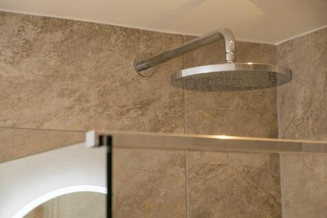 Rainfall shower 