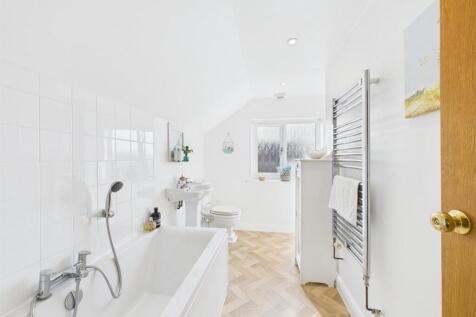 Quality Bathroom