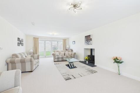 Fabulous Lounge