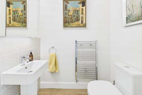Fitted Guest Cloakroom