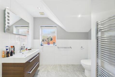 Well-Appointed Bathroom