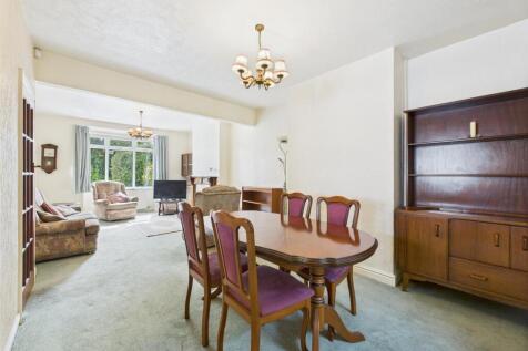 Lounge / Dining Room