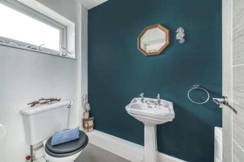 Fitted Guest Cloakroom
