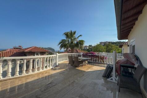 Property Image 12