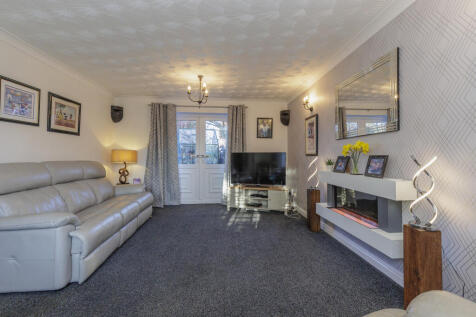 28 Rosedale-03