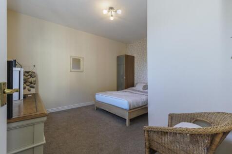 28 Rosedale-20