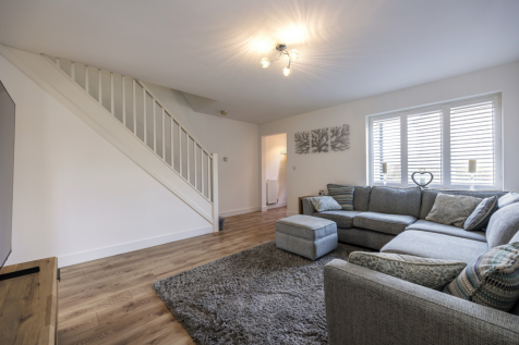 12 Franklyn drive-32