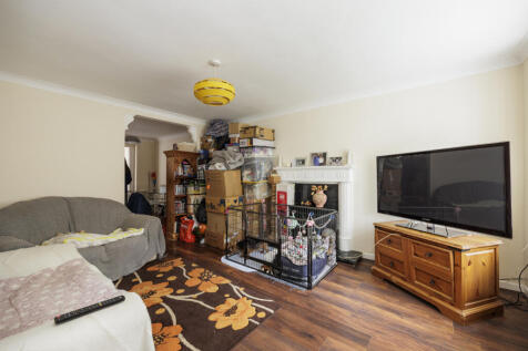 1 Magnolia close-02