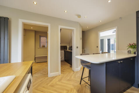 15 Heath close-08