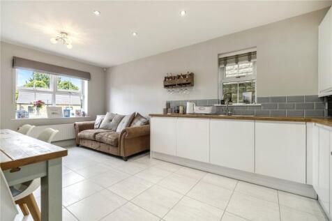 Kitchen/Living Area