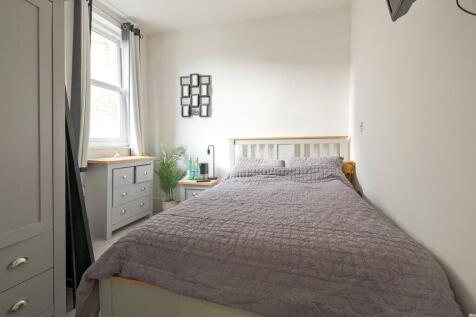 Flat 1