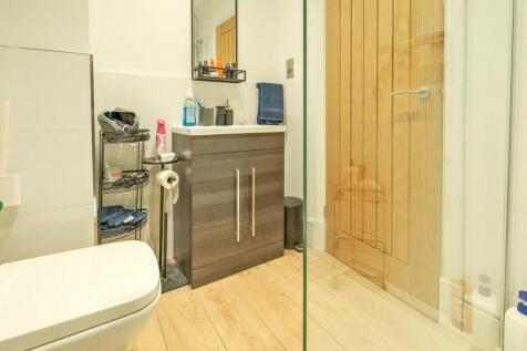 Flat 1