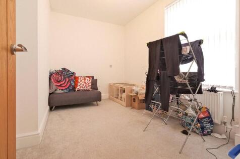 Flat 1, 1