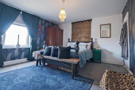 Front Bedroom